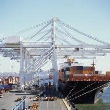 上海市國際貨物運輸代理公司 專業(yè)海運、集裝箱、散雜貨與倉儲服務